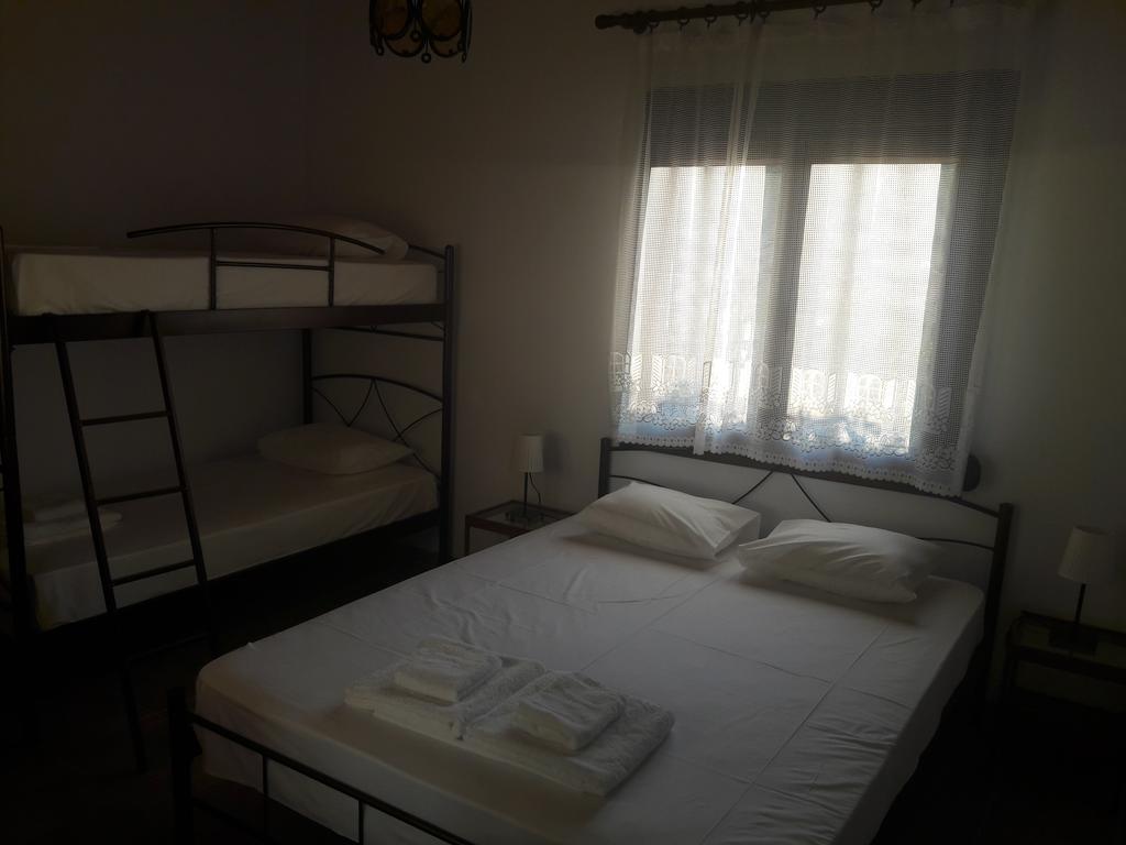 Kesi Holiday Home Potisztiká Kültér fotó