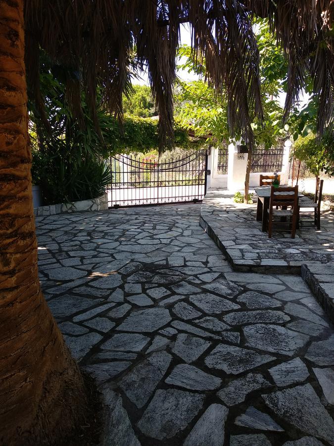 Kesi Holiday Home Potisztiká Kültér fotó